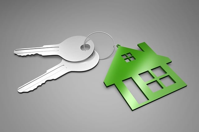 keys and house